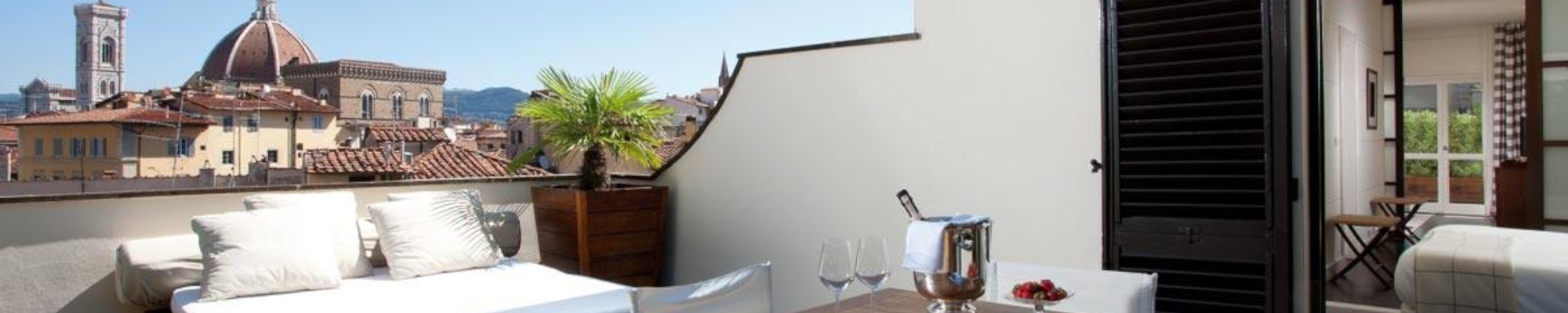 LungarnoGalleryArtHotelEnterprise LungarnoGalleryArtHotelEnterprise